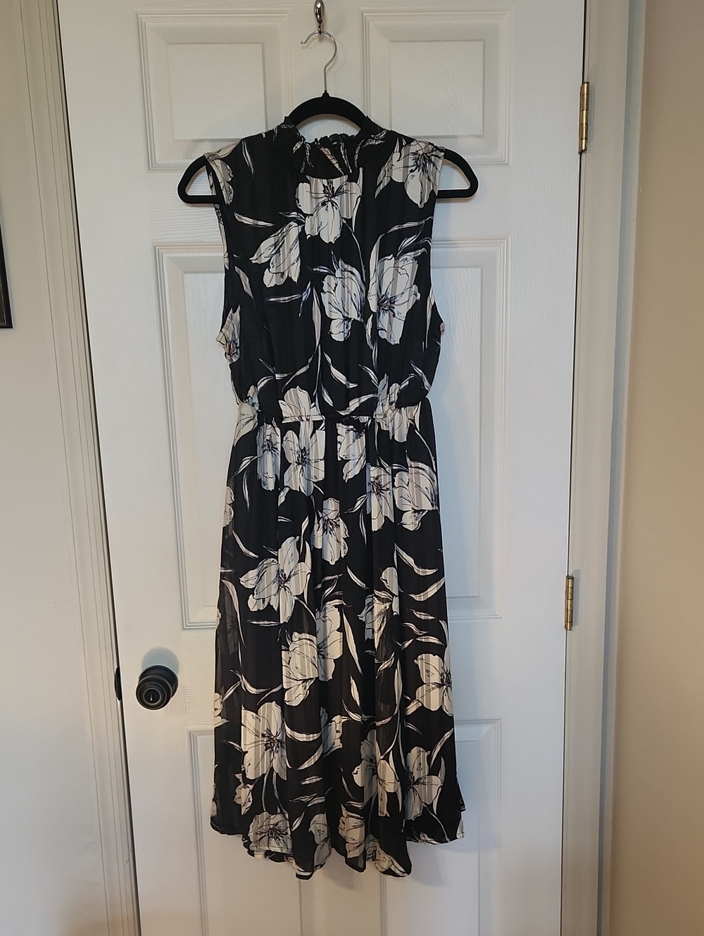 torrid Black and White Floral Midi Dress